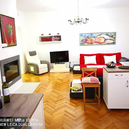 Apartment Gita In - Excellent Location *